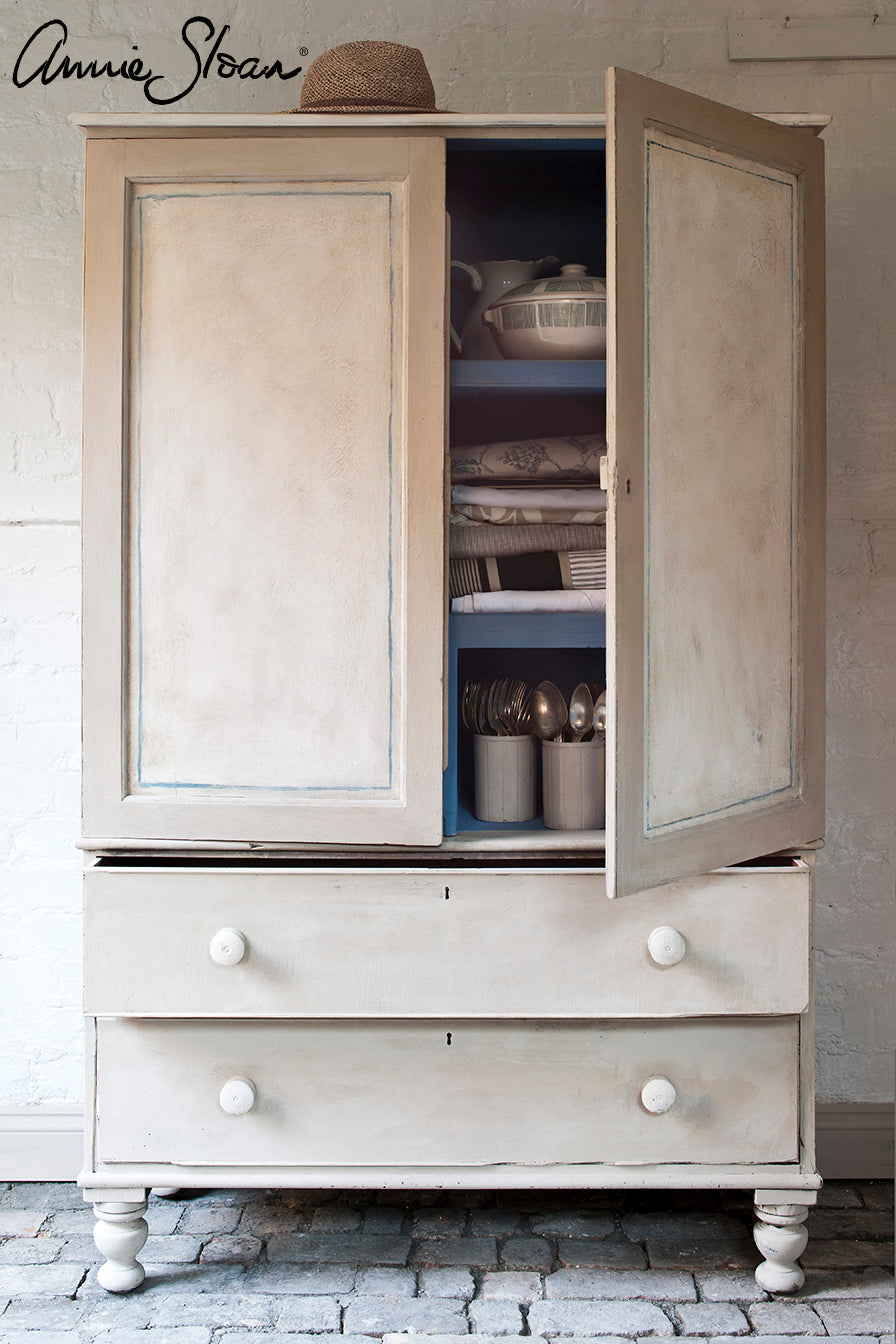Annie Sloan Chalk Paint®️ Clearance!