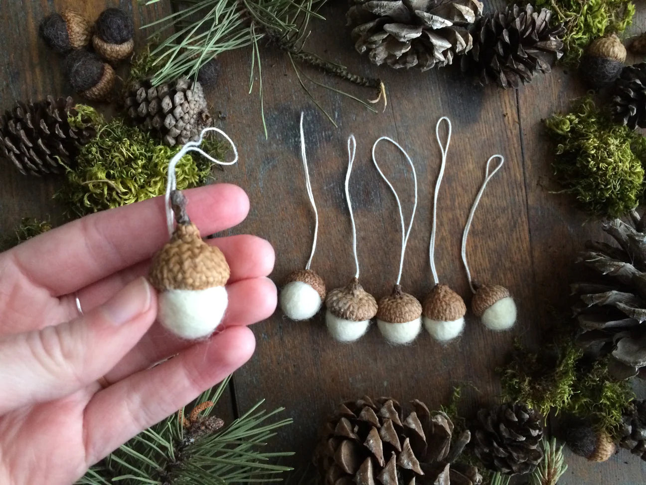 Snowberry White Needle-felted Acorn Ornaments