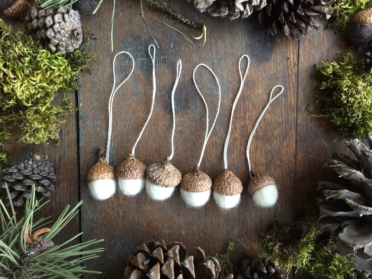 Snowberry White Needle-felted Acorn Ornaments