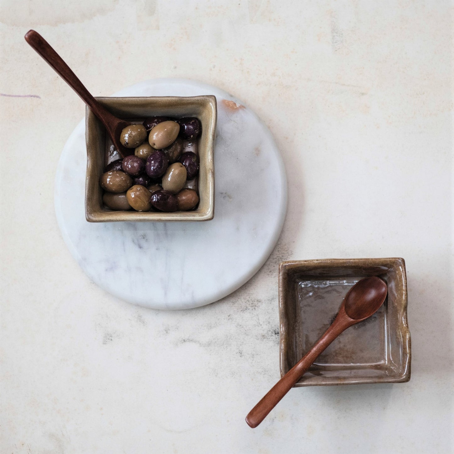 Small Round Beige & White Marble Reversible Cheese Board, 8 in. Dia.