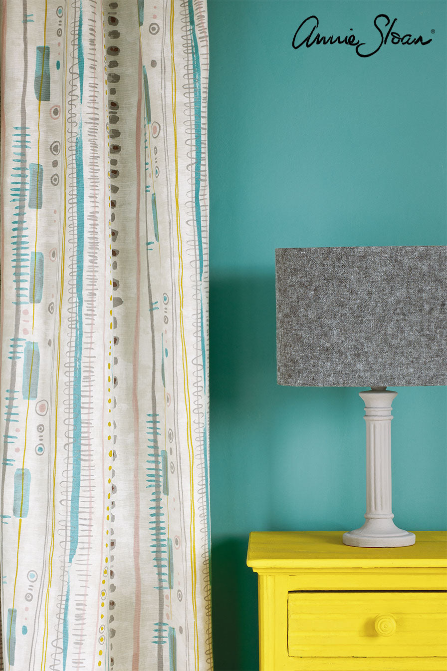 English Yellow Chalk Paint® decorative paint by Annie Sloan- Sample Pot