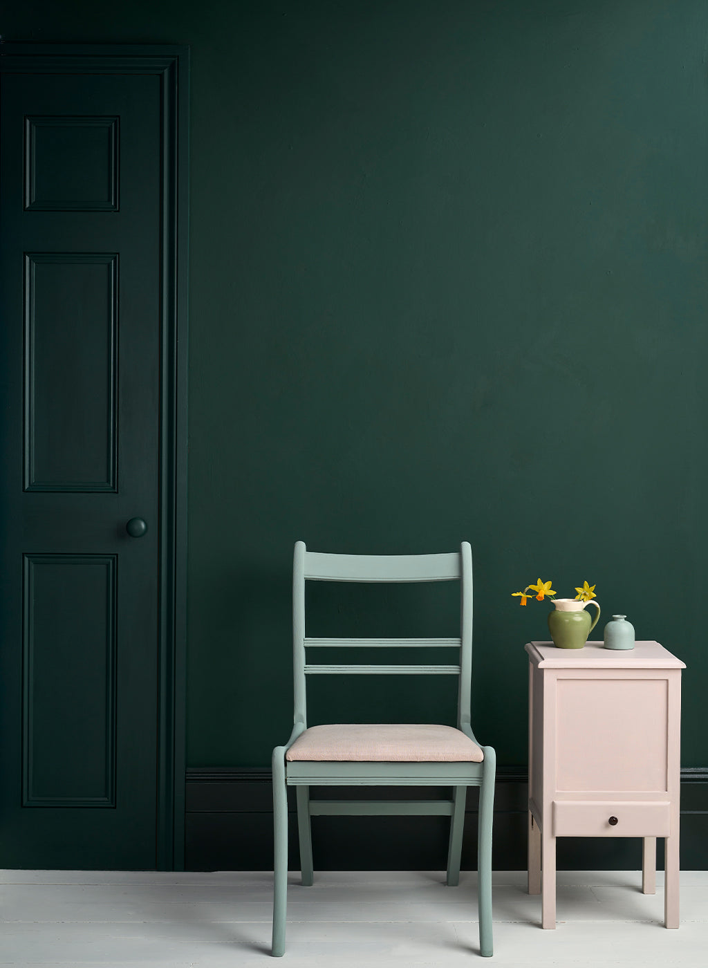 Knightsbridge Annie Sloan Satin Paint