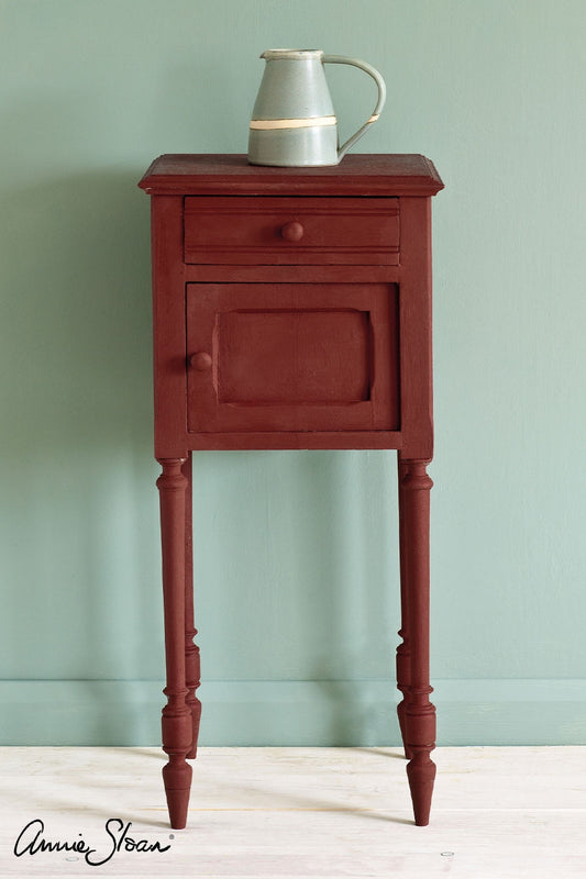 Primer Red Chalk Paint® decorative paint by Annie Sloan- Sample Pot