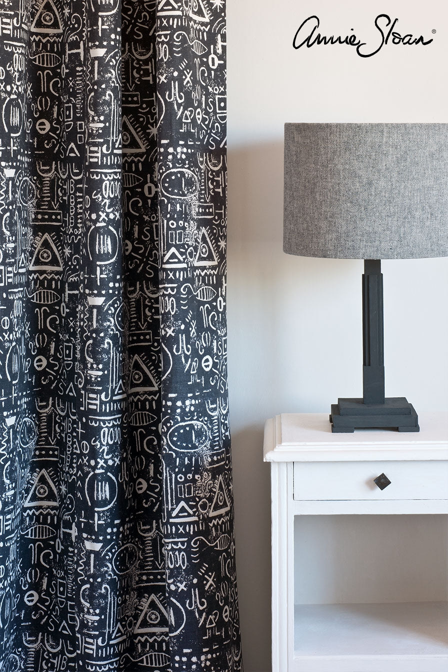 Pure Chalk Paint® decorative paint by Annie Sloan- Sample Pot